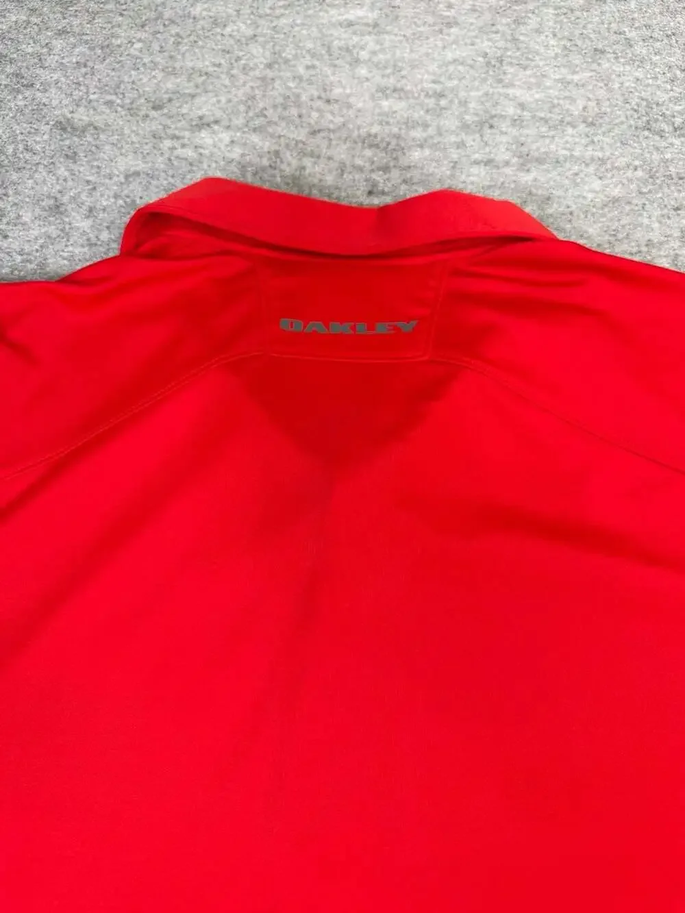 Oakley Polo Shirt Size XL Red Striped Golf Short Sleeve